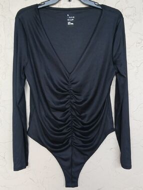 a new day Black Ruched V-Neck Long Sleeve Bodysuit